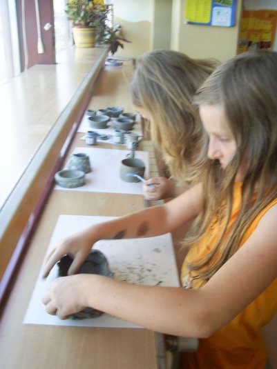 Lončarska delavnica v 4.a