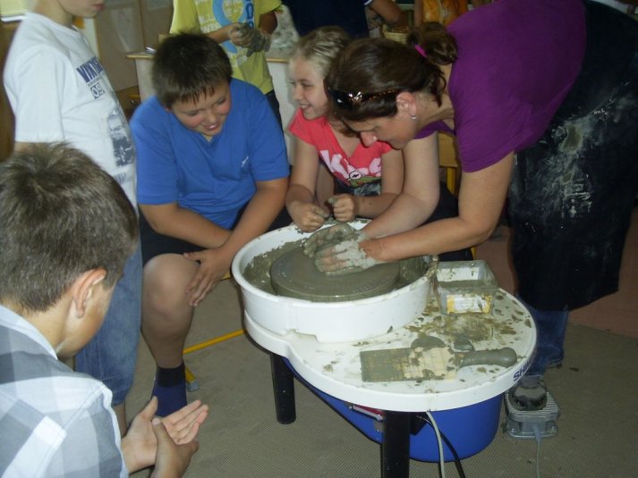 Lončarska delavnica v 4.a