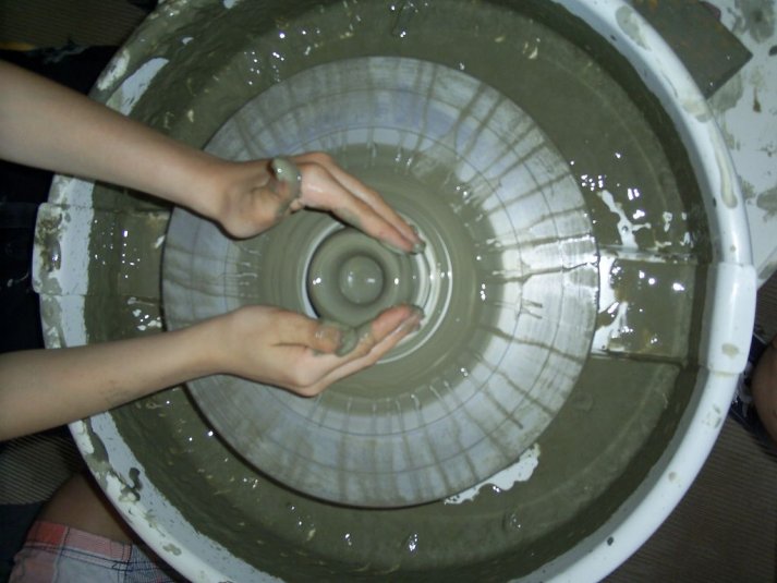 Lončarska delavnica v 4.a