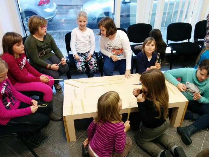 Izdelovali smo okraske iz ličja in slame