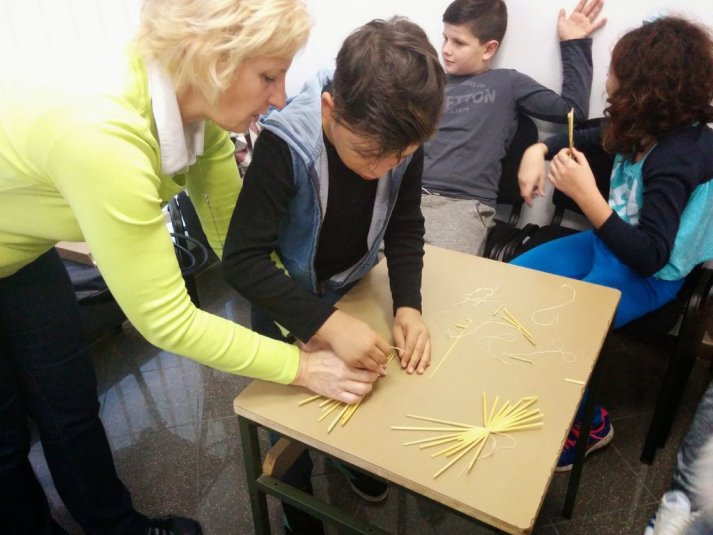 Izdelovali smo okraske iz ličja in slame