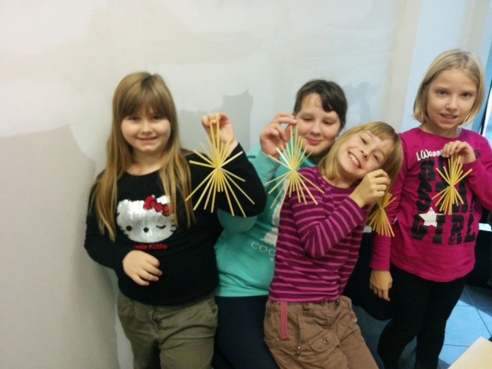 Izdelovali smo okraske iz ličja in slame