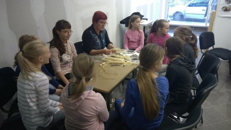 Izdelovali smo okraske iz ličja in slame