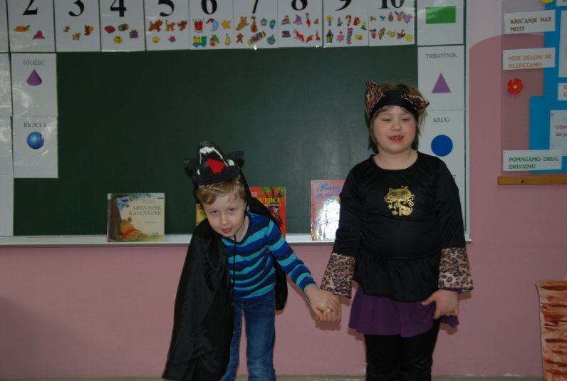 Materinski dan v 1.b