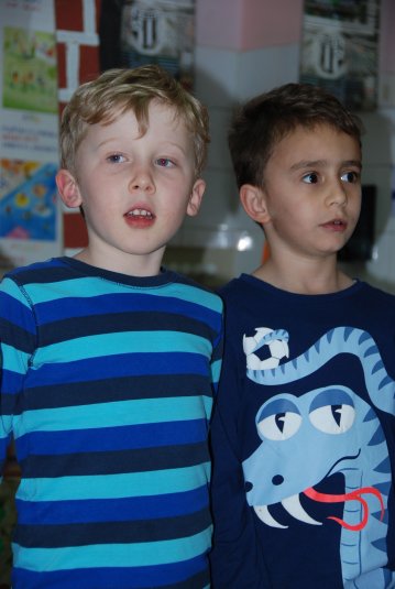 Materinski dan v 1.b