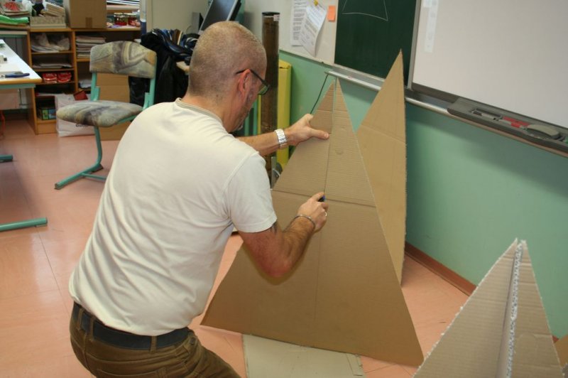 Novoletna okrasitev šole