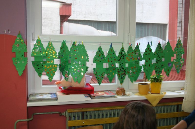 Novoletna okrasitev šole