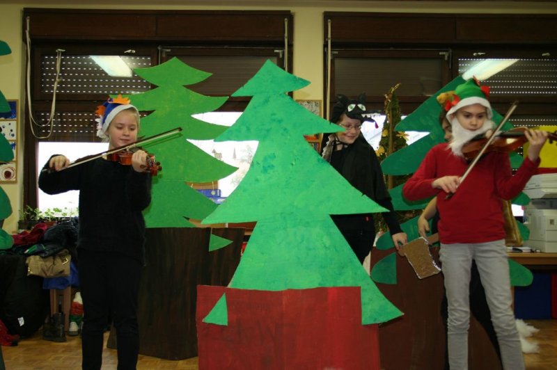 Navihanci v veselem decembru