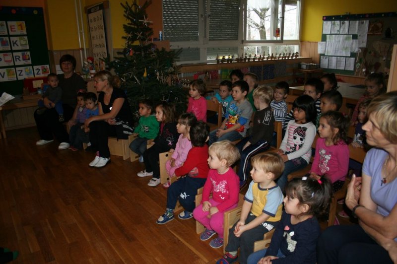 Navihanci v veselem decembru