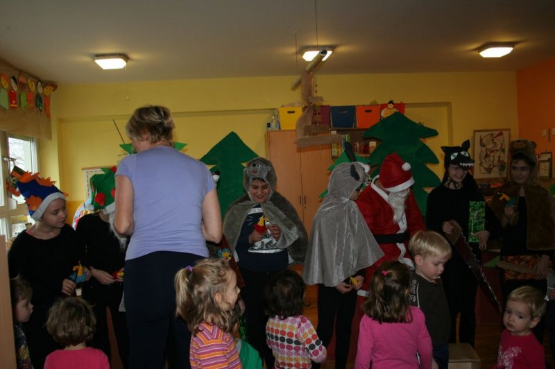 Navihanci v veselem decembru