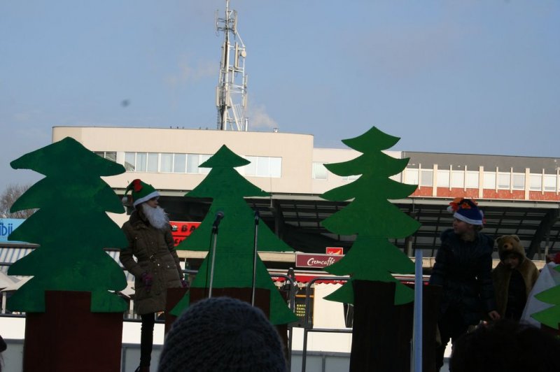 Navihanci v veselem decembru