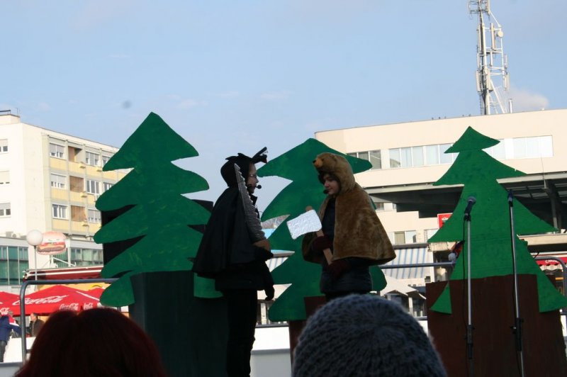 Navihanci v veselem decembru