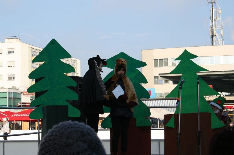 Navihanci v veselem decembru