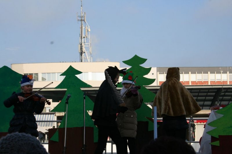 Navihanci v veselem decembru