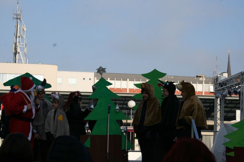 Navihanci v veselem decembru