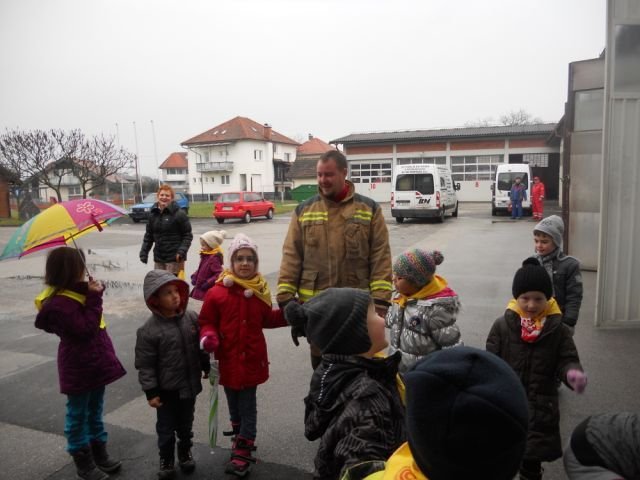 Prvošolčki na obisku v RECO MS