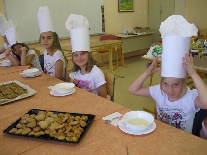 XII. Ekološko raziskovalni tabor Polžek