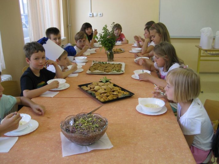 XII. Ekološko raziskovalni tabor Polžek