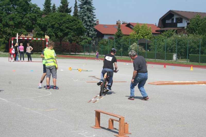 Tekmovanji Kaj veš o prometu in ETEC