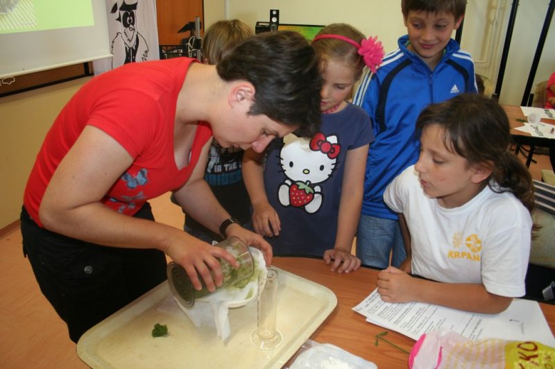 XI. Ekološko raziskovalni tabor Polžek 2013