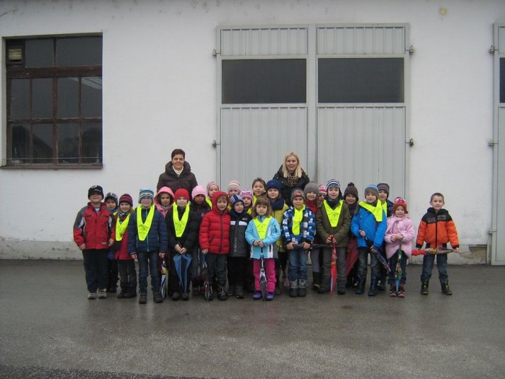 Prvošolčki na obisku RECO MS