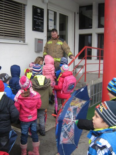 Prvošolčki na obisku RECO MS