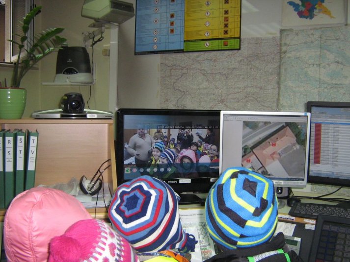 Prvošolčki na obisku RECO MS