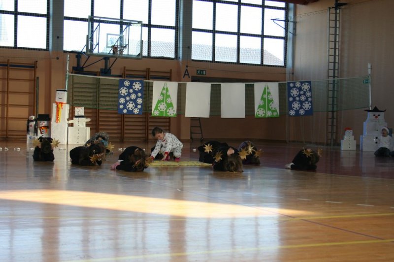 Šolska prireditev v počastitev praznikov