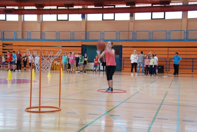 Športno družabno srečanje OŠ