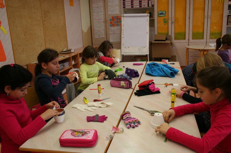 TD - Novoletna okrasitev šole