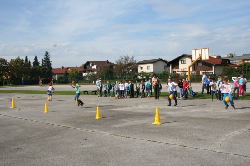Teden otroka v oddelkih PB