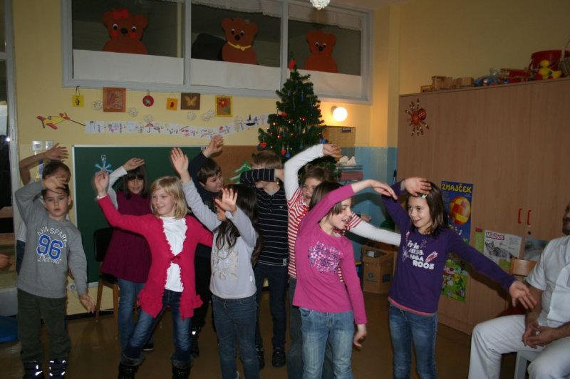 Dedek Mraz v bolnišničnem oddelku