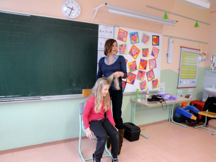 Obiskala nas je frizerka