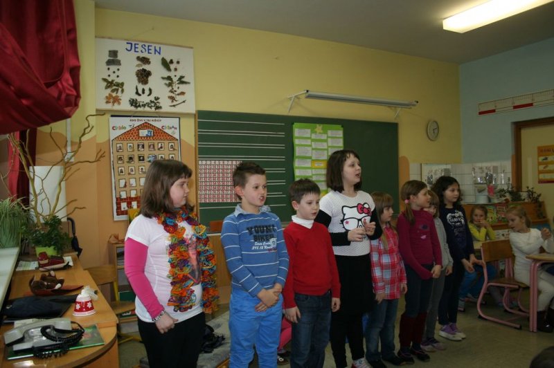 Materinski dan v 2.b