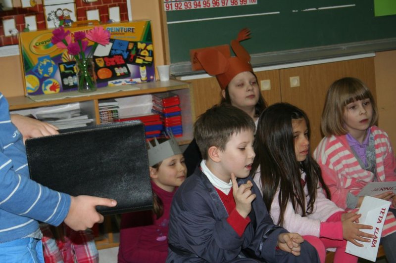 Materinski dan v 2.b