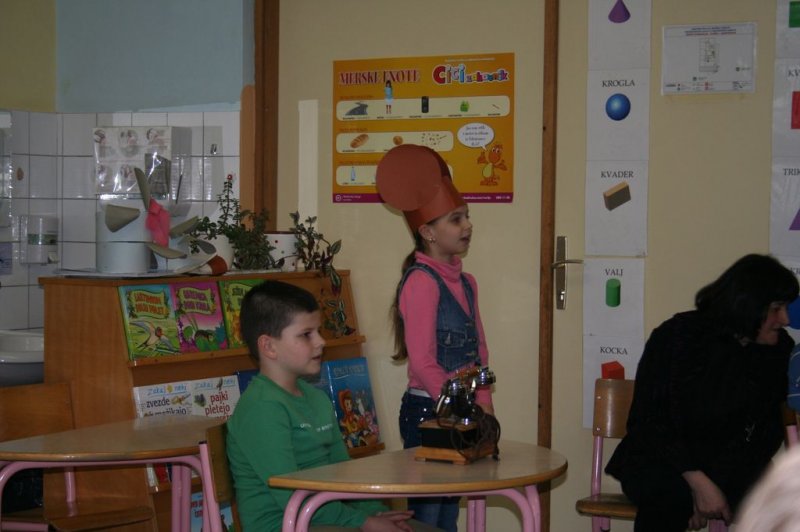 Materinski dan v 2.b