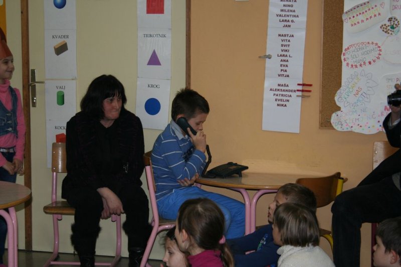 Materinski dan v 2.b