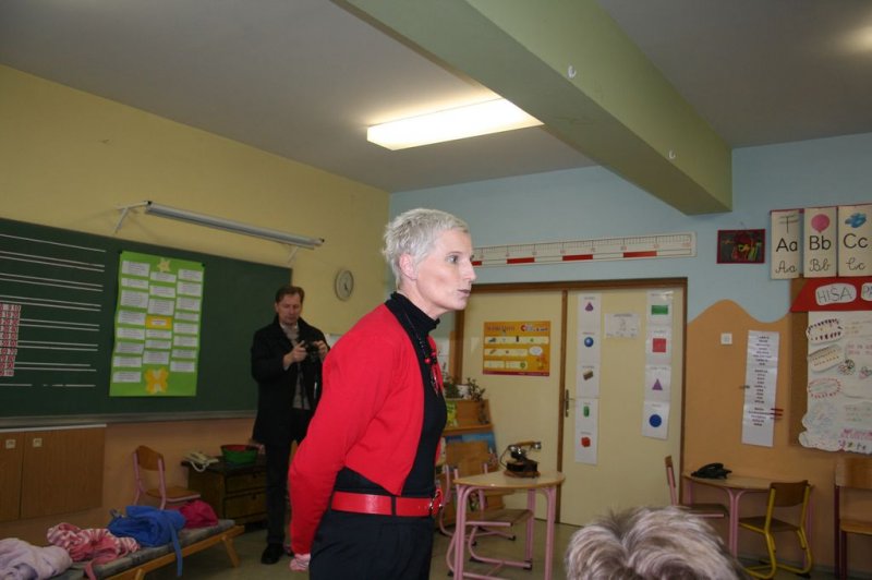 Materinski dan v 2.b