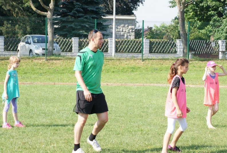 Nogometni trening za deklice razredne stopnje