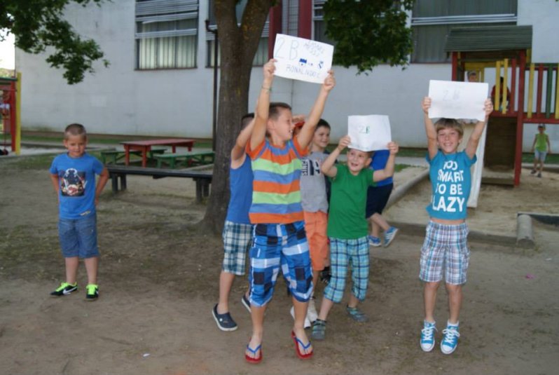 Nogometni trening za deklice razredne stopnje