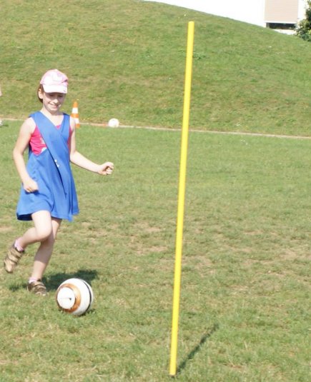 Nogometni trening za deklice razredne stopnje