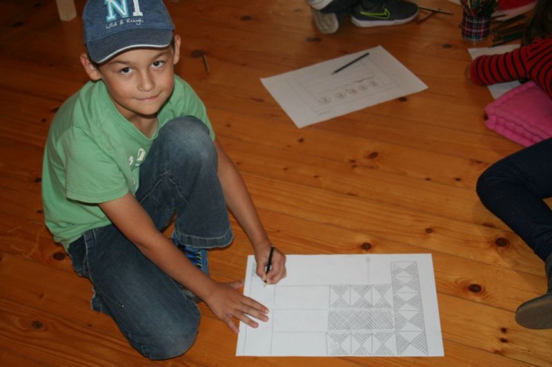 Pokukali smo v stare skrinje