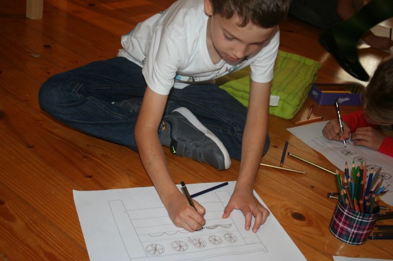 Pokukali smo v stare skrinje