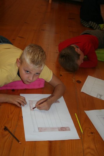 Pokukali smo v stare skrinje