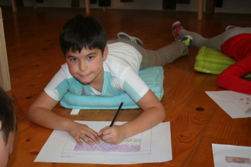 Pokukali smo v stare skrinje