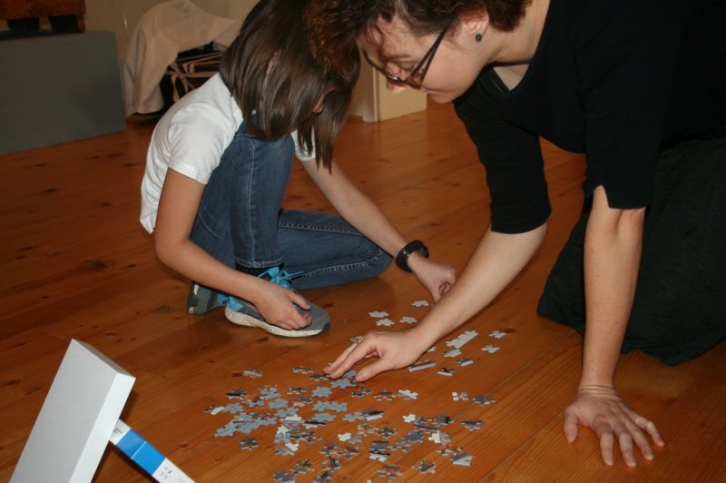 Pokukali smo v stare skrinje