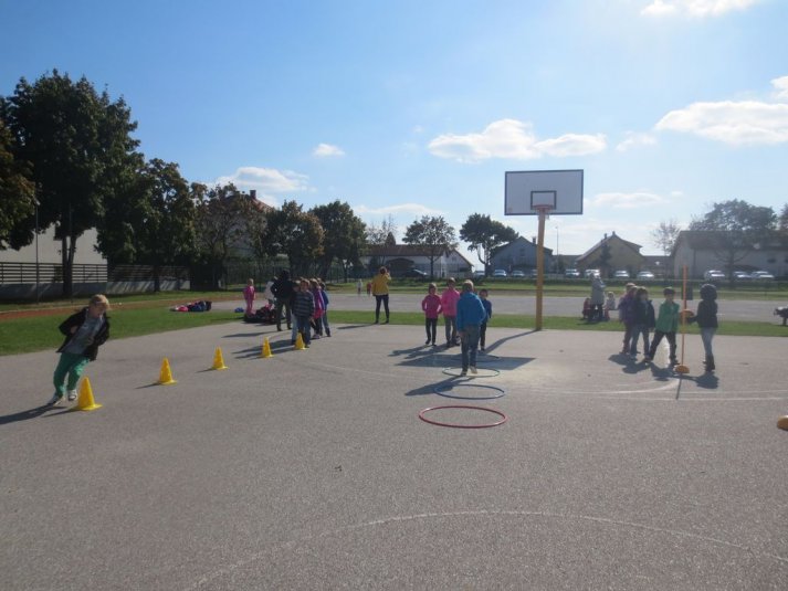 Pozdrav jeseni in teden otroka v oddelkih podaljšanega bivanja