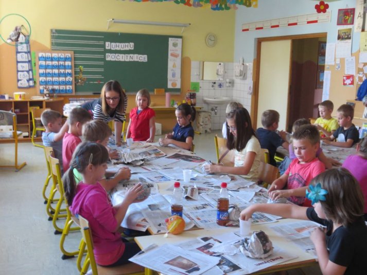 Počitniške ustvarjalnice – »Igrajmo se zgodbo«