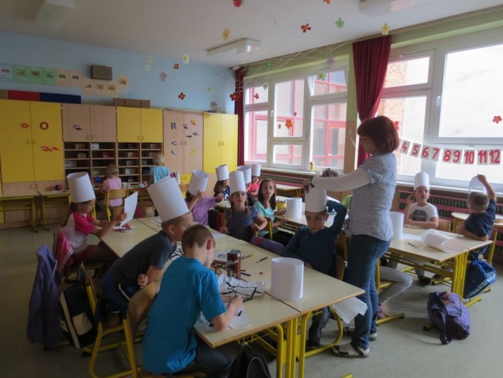 Počitniške ustvarjalnice – »Igrajmo se zgodbo«