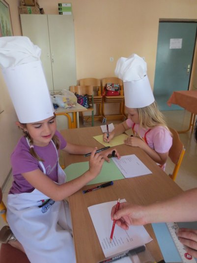 Počitniške ustvarjalnice – »Igrajmo se zgodbo«